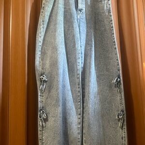 Stylish Gray Women's Jeans